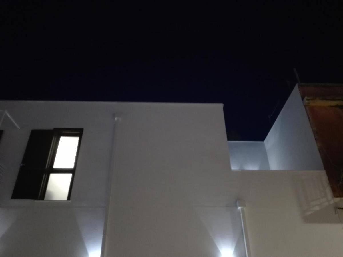 Patio 101 "Exclusive" Bed & Breakfast ซานวิโต โลคาโป ภายนอก รูปภาพ