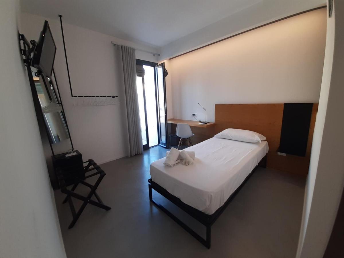 Patio 101 "Exclusive" Bed & Breakfast ซานวิโต โลคาโป ภายนอก รูปภาพ