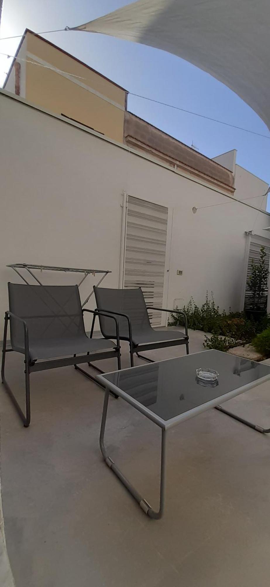 Patio 101 "Exclusive" Bed & Breakfast ซานวิโต โลคาโป ภายนอก รูปภาพ