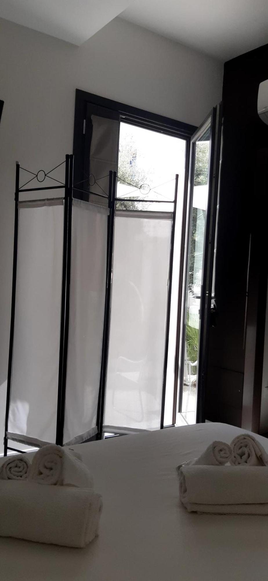 Patio 101 "Exclusive" Bed & Breakfast ซานวิโต โลคาโป ห้อง รูปภาพ